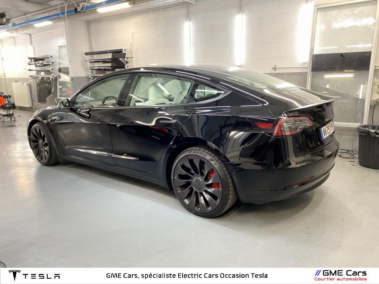 TESLA-MODEL 3-PERFORMANCE NOIR SATIN MAT - int NOIR